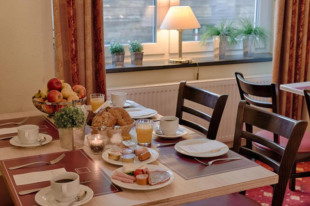 Hotel Kronprinz Garni Минден Екстериор снимка