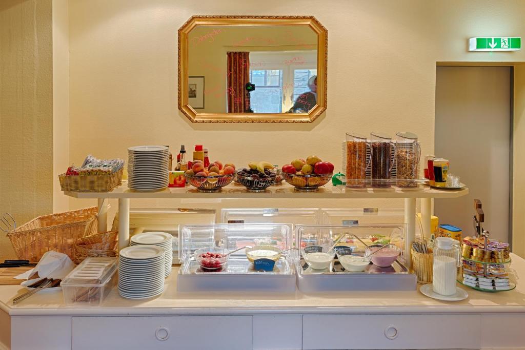 Hotel Kronprinz Garni Минден Екстериор снимка